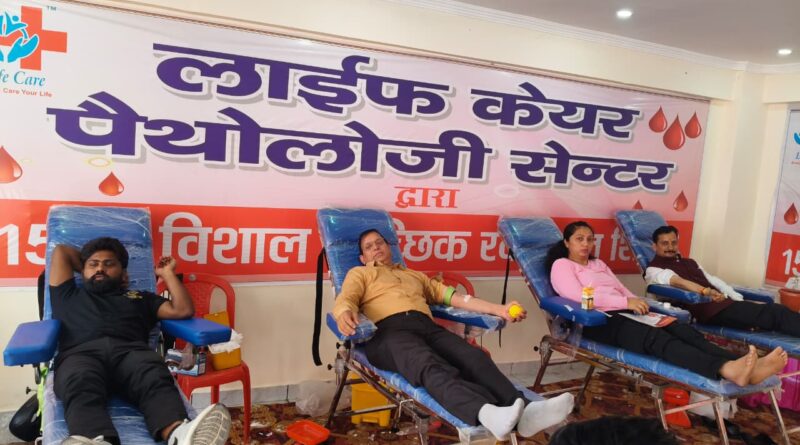 देहरादून में 15वें विशाल स्वैच्छिक रक्तदान शिविर में उमड़ा जनसैलाब, 210 यूनिट रक्त हुआ एकत्र