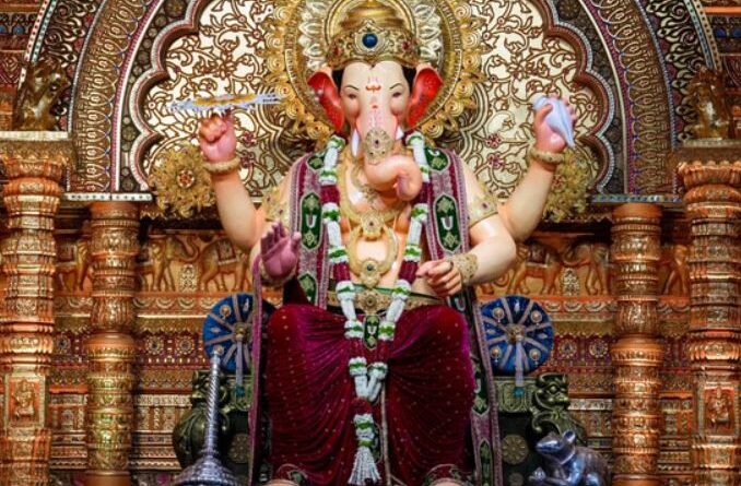 महाराष्ट्र में गणेश उत्सव का आगाज, ‘गणपति बप्पा मोरया’ के जयकारों से गूंजा मुंबई