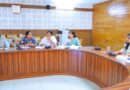 पौड़ी में राजस्व समीक्षा बैठक, पुराने वादों के शीघ्र निस्तारण और वसूली में तेजी के निर्देश